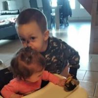 Alex Vetu Kenny Lola